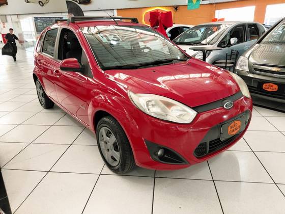FORD FIESTA 1.6 MPI HATCH 8V FLEX 4P MANUAL FORD FIESTA 1.6 MPI HATCH 8V FLEX 4P MANUAL